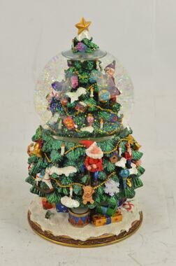 Vintage Christmas Tree Snow Water Globe Winter Scene Elves #999600